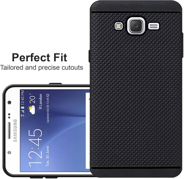 Exclusive Dotted Matte Finish Soft Back Case Cover for Samsung Galaxy J7 Nxt SM-J701